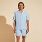 Camisa de bolos de lino de color liso para hombre - Vilebrequin x Highsnobiety Chambray vista frontal desgastada