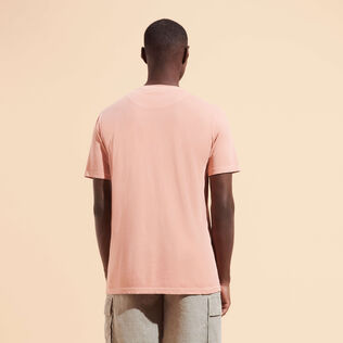 T-shirt uomo in cotone biologico tinta unita Pottery vista indossata posteriore