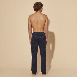 Joggers vaqueros flocados con estampado Starlettes para hombre Dark denim w1 vista trasera desgastada