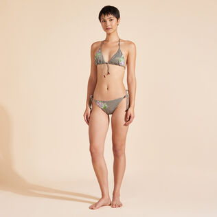 Top de bikini de triángulo con estampado Pocket Check y flores bordadas para mujer Bronce vista frontal desgastada