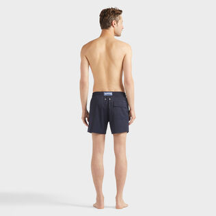 Bañador corto elástico con estampado Dad and Son para hombre Azul marino vista trasera desgastada
