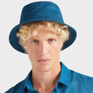 Embroidered Bucket Hat Turtles All Over Peacock front worn view