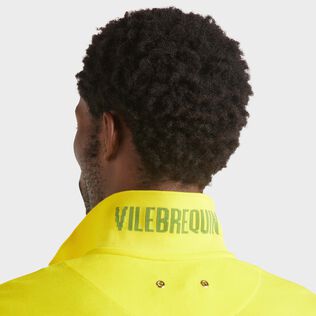 Polo en piqué coton organique homme uni Soleil vue de détail 2