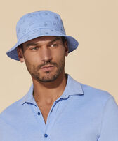 Embroidered Bucket Hat Tutles All Over Sky blue men front worn view