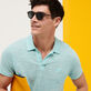 Polo en punto de lino de color liso para hombre Lazuli blue heather detalles vista 3