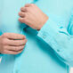 Camicia uomo in lino tinta unita Lazulii blue dettagli vista 2