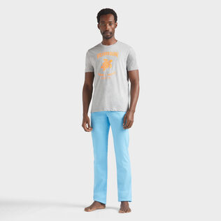 T-shirt contrasté en coton logo en gomme Gris chine vue portée de face