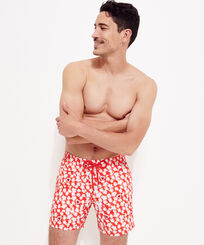 Men Classic Printed - Men Swim Shorts Attrape Coeur, Poppy red front worn view
