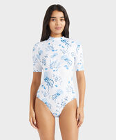 Maillot de bain une pièce Anti-UV femme Medusa and Shells Blanc vue portée de face