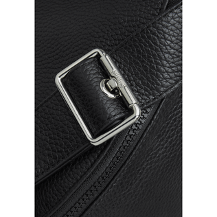 Medium Leather Belt Bag Negro detalles vista 1