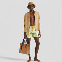 Men Embroidered Tortue Multicolore Look  正面图