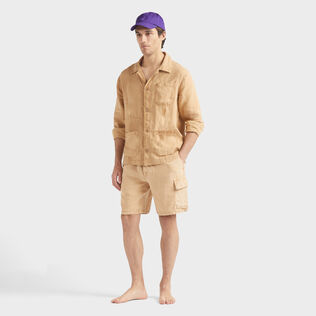 Sobrecamisa de lino con tinte mineral para hombre Mocha detalles vista 1