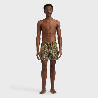 Men Swim Shorts Camo Splash - VBQ x Palm Angels Oats 正面穿戴视图