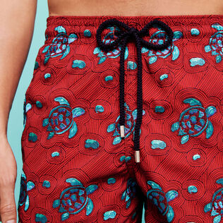 Turtles Jewels Badeshorts mit Stickerei für Herren – Limited Edition Rot Details Ansicht 3