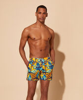 Men Stretch Swim Shorts Flat Belt Poulpes Tie and Dye Sun front worn view