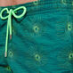 Hypno Shell Badeshorts mit Stickerei für Herren – Limitierte Serie Linde Details Ansicht 4