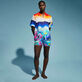 Camicia bowling uomo in lino Mareviva - Vilebrequin x Kenny Scharf Multicolore vista frontale indossata