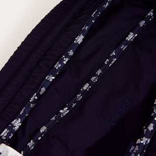 Men Jogging Gabardine Bermuda Shorts Blue details view 2