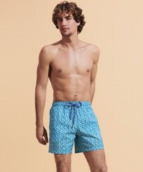 Bañador ultraligero y plegable con estampado Micro Lobsters para hombre Thalassa vista frontal desgastada