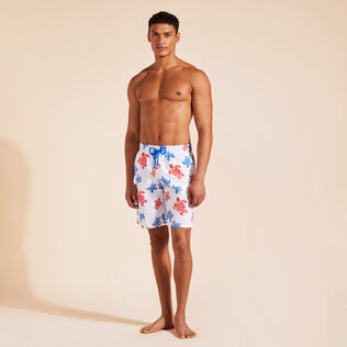 Bañador largo con estampado Tortues Multicolores para hombre Blanco vista frontal desgastada