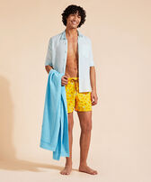 Men Ronde des Tortues Look  vista frontal