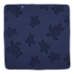 Serviette de plage en Jacquard Tortue bébé uni Bleu marine vue de dos