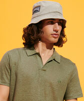 Gorro de pescador unisex de lino de color liso Eucalyptus vista frontal desgastada
