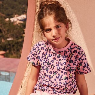 T-shirt Turtles leopardata bambina Caramella vista frontale indossata