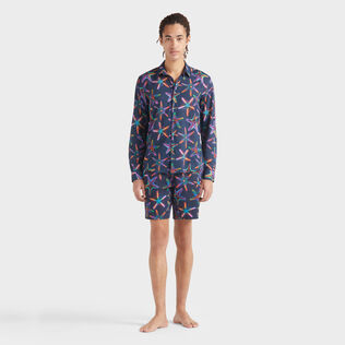 Disco Stars Unisex-Hemd aus Bio-Baumwolle Marineblau Vorderseite getragene Ansicht