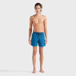 Bañador de color liso para hombre Peacock vista frontal desgastada