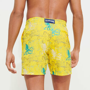 男款 Embroidered 绣 - 男士 Octopussy 刺绣游泳短裤 - 限量版, Mimosa 背面穿戴视图