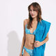 Braguita de bikini con tiras de atar en los laterales y estampado Flowers Tie & Dye para mujer Azul marino detalles vista 1