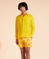 Men Linen Shirt Solid Corn 正面穿戴视图