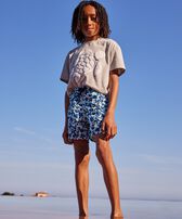 男童 Turtles Leopard 游泳短裤 Thalassa 正面穿戴视图