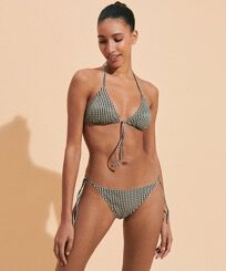 Top de bikini de triángulo con estampado Pocket Checks para mujer Bronce vista frontal desgastada