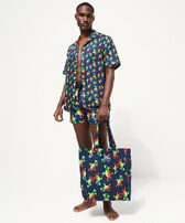 Borsa tote Tortues Rainbow Multicolor - Vilebrequin x Kenny Scharf Blu marine vista frontale indossata