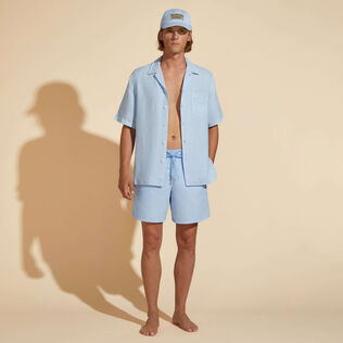 Bañador de color liso para hombre - Vilebrequin x Highsnobiety Chambray detalles vista 1