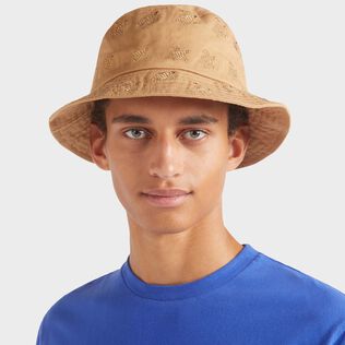 Embroidered Bucket Hat Turtles All Over Mocha vista frontal desgastada