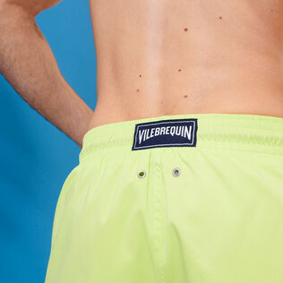 Men Swimwear Short and Fitted Stretch Solid Coriander details view 4