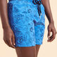 Marché Provencal Badeshorts mit Stickerei für Herren – Limitierte Serie Earthenware Details Ansicht 1