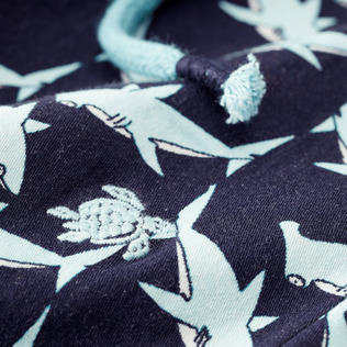 Bermudas de algodón elástico con estampado Net Sharks para niño Azul marino detalles vista 1