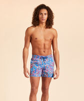 男士 Carapaces Multicolores 弹力游泳短裤 Sea blue 正面穿戴视图