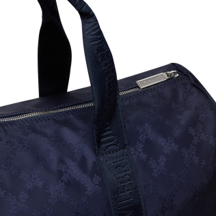 Bolso de viaje para escapadas de fin de semana con estampado de jaquard Turtle Monogram Azul marino detalles vista 5