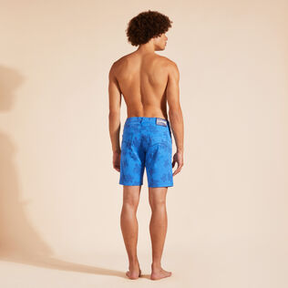 Men Bermuda Shorts Resin Print Ronde des Tortues Earthenware back worn view
