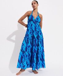 Langes rückenfreies Les Draps Froissés Baumwollkleid für Damen Neptune blue Vorderseite getragene Ansicht