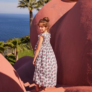 Langes Provencal Turtle Kleid für Mädchen Weiss Vorderseite getragene Ansicht