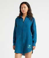 Chemisier donna in lino - Vilebrequin x Abu Dhabi Goa vista frontale indossata