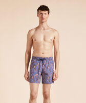 Men Swimwear Embroidered Camo Flowers - Limited Edition Storm 正面穿戴视图