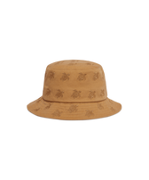 Embroidered Bucket Hat Turtles All Over Mocha Frauen Vorderansicht getragen