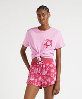 Pantaloncini mare donna floccati Turtles Heart Ribes vista frontale indossata